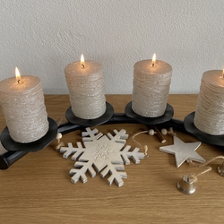 An arched Advent candle holder – a hand forged candle holder for Christmas time