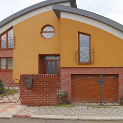 Kované oplotenie - kovaná brána a bránka - moderný dizajn Kované oplotenie - kovaná brána a bránka - moderný dizajn