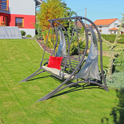 Modern zhradn hojdaka s brsenm nerezom