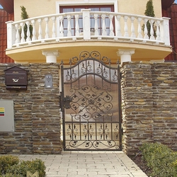 Zdobená kovaná brána - exkluzívna brána