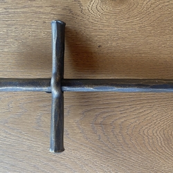 Nástenný kovaný kríž - okrúhly - náboženské predmety
