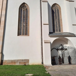 Renovation of the Renaissance grille from the beginning of the 18th century in the Basilica of St. James in Levoa