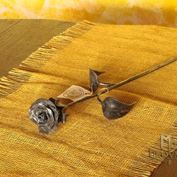 Kovaná ružička - darčekový predmet
